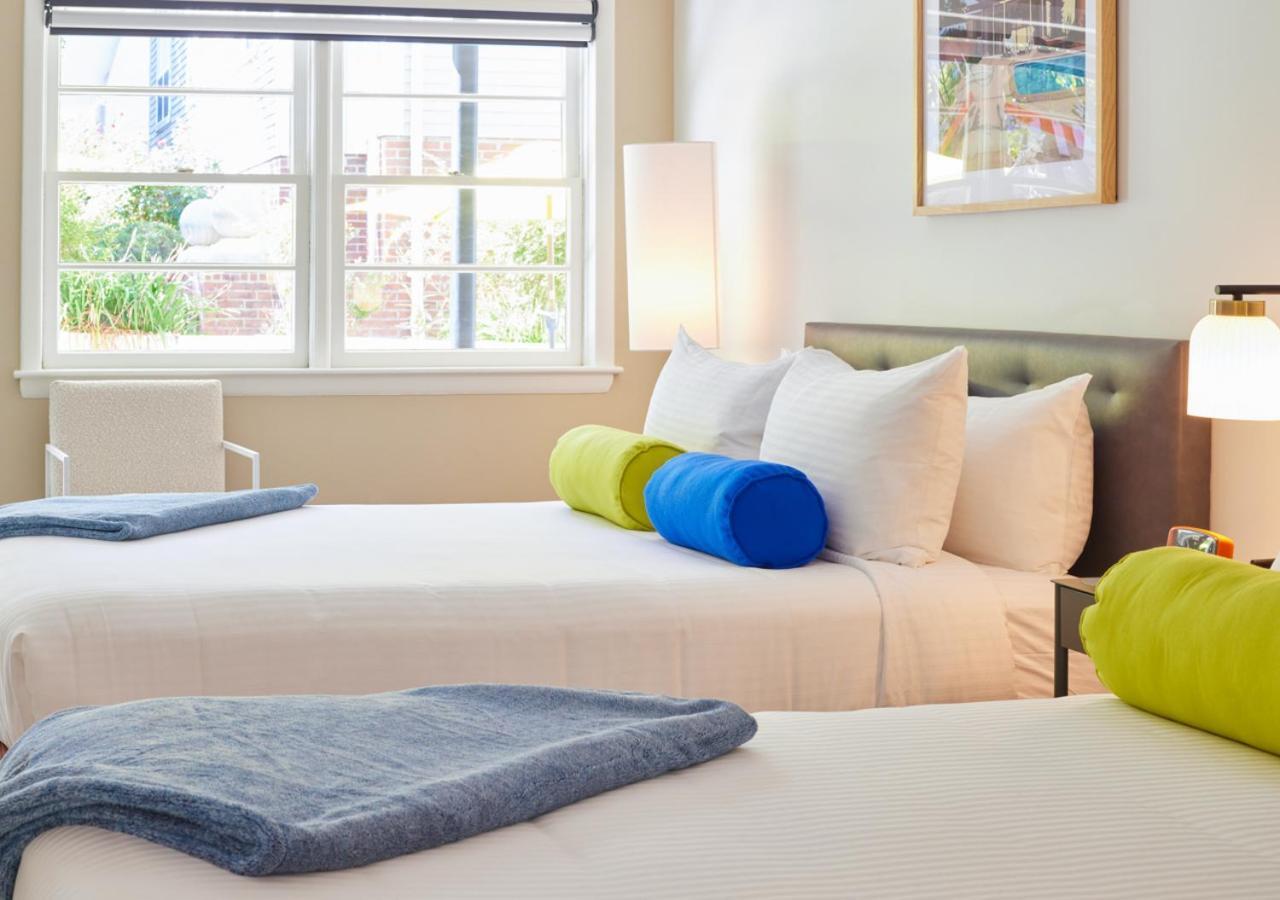 שרלוטסוויל Little Mod Hotel At The University מראה חיצוני תמונה