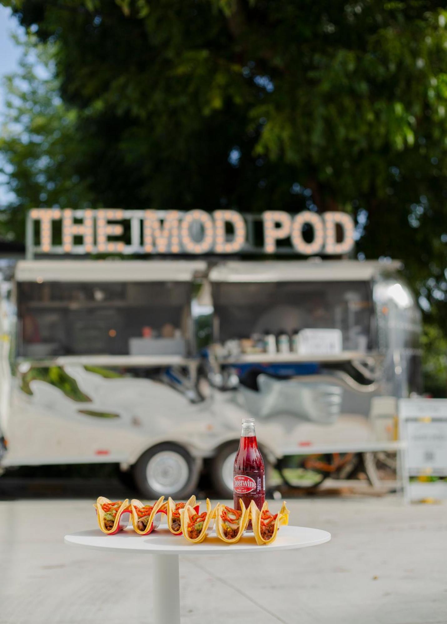שרלוטסוויל Little Mod Hotel At The University מראה חיצוני תמונה