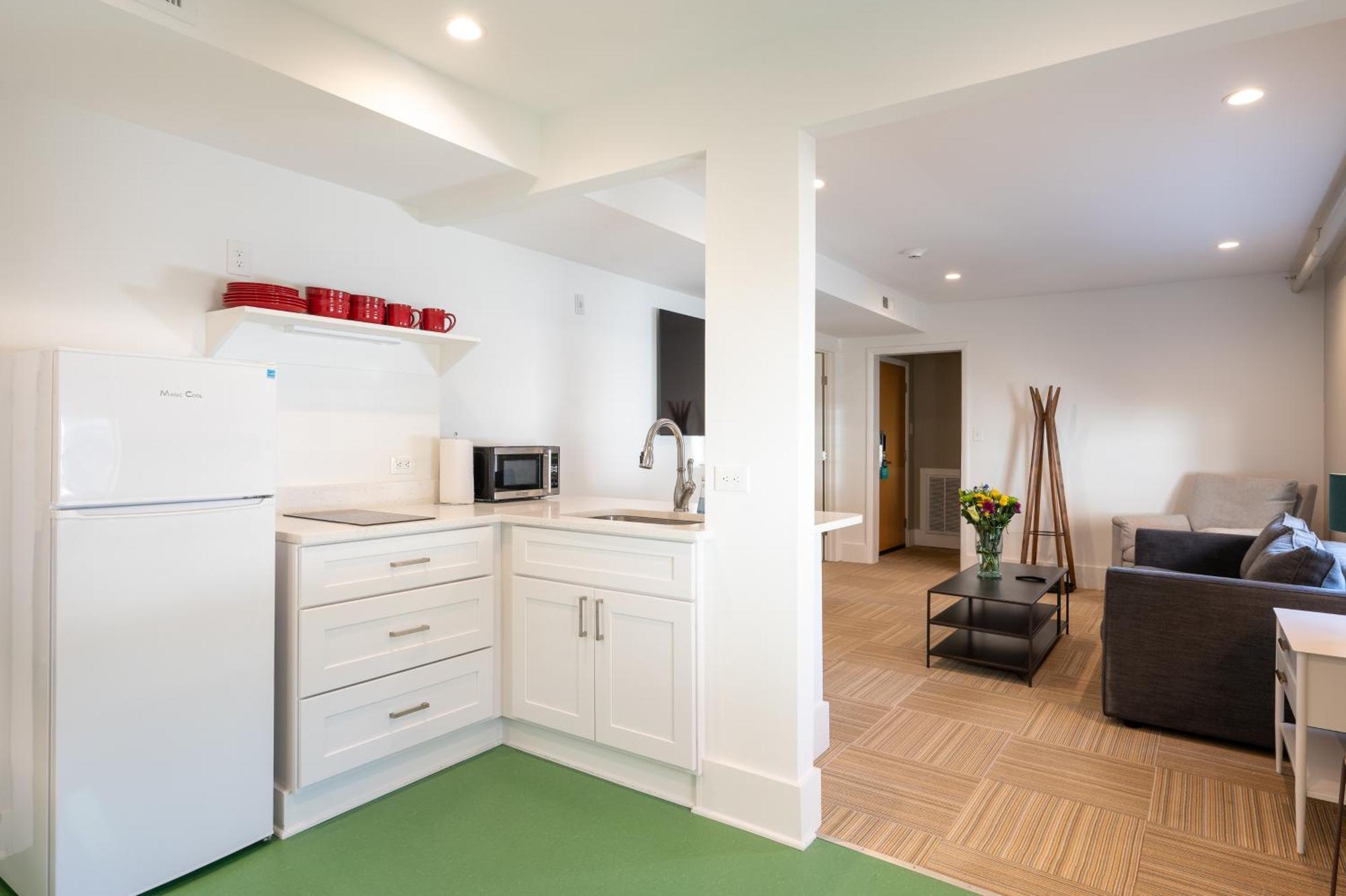 שרלוטסוויל Little Mod Hotel At The University מראה חיצוני תמונה
